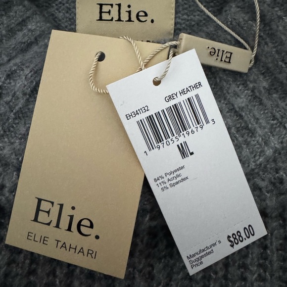 Elie Tahari Gray Knit Poncho Sweater – New with Tags – Soft & Cozy, Size M/L - Picture 5 of 7